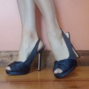 Navy Blue Satin Nina New York  platform peep toe heels Size 7.5